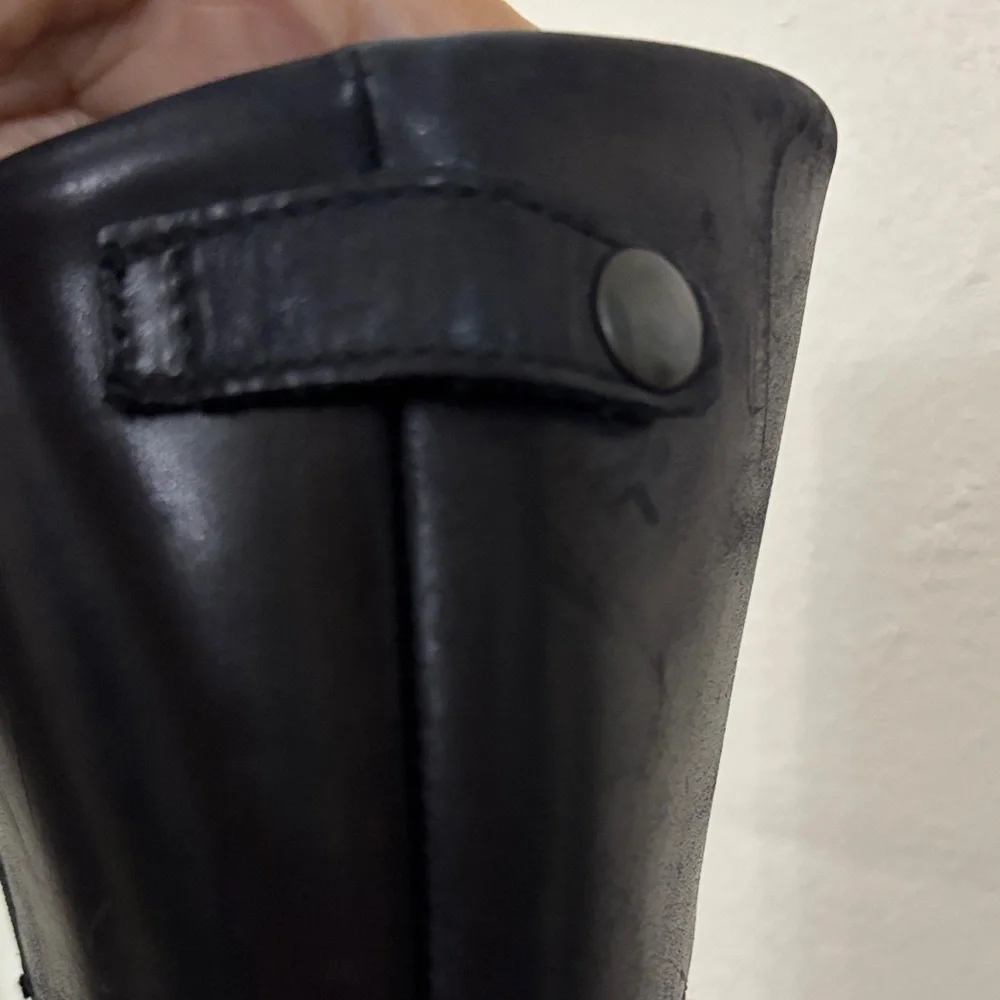 TREMP Elegant Black Leather Women's Boots